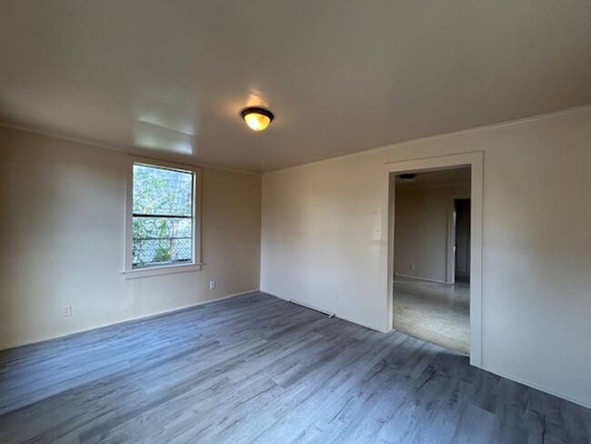 Foto del edificio - Updated 1 Bedroom 1 Bath Home for Lease in...