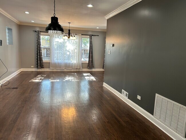 Foto del edificio - 4858 W Concord Pl