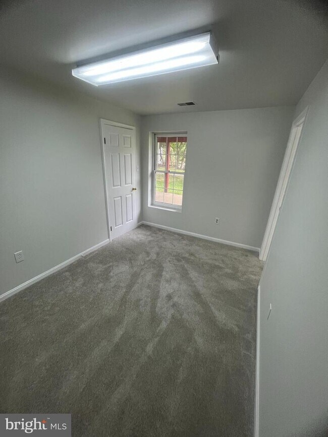 3843 Berleigh Hill Ct, Burtonsville, MD 20866 House Rental in