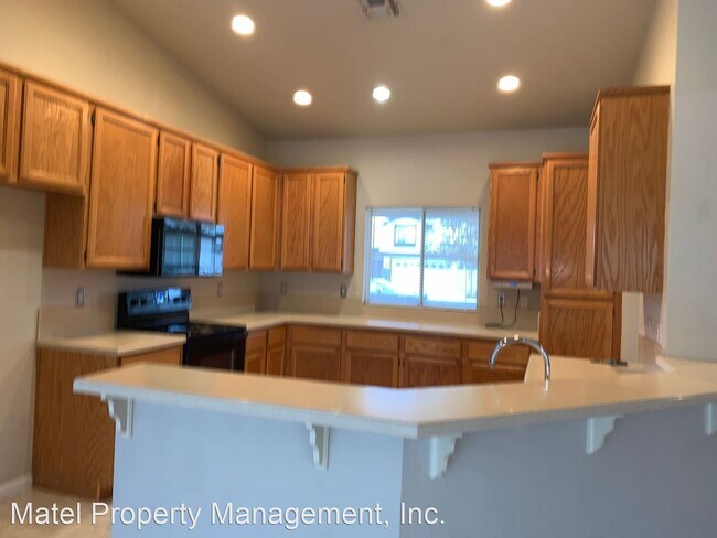 Building Photo - 3 br, 2 bath House - 4020 ORCHARD HILLS DR