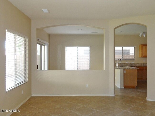 Foto del edificio - 1122 W Wildhorse Dr