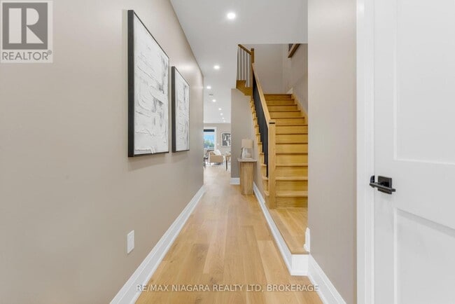 Building Photo - 6224 Curlin Cres