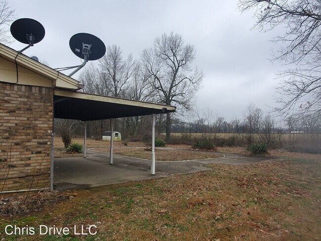 Foto del edificio - 3 br, 2 bath House - 402 SCOTT RD
