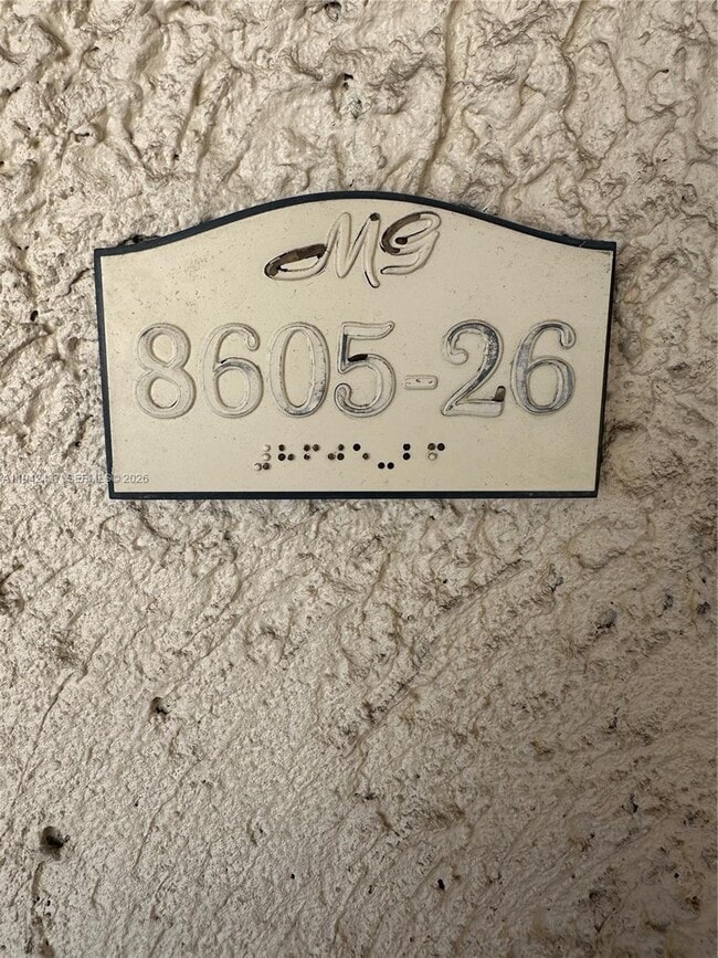 Building Photo - 8605 SW 68th Ct