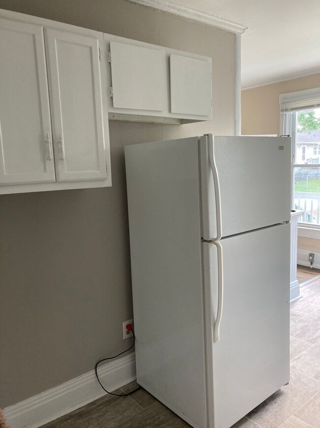 Building Photo - 816 Fowlers Ln