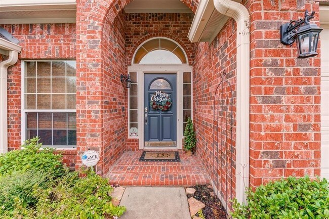 Building Photo - 8318 Hayden Cove Dr