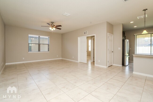Foto del edificio - 1513 Gadsden Point Pl