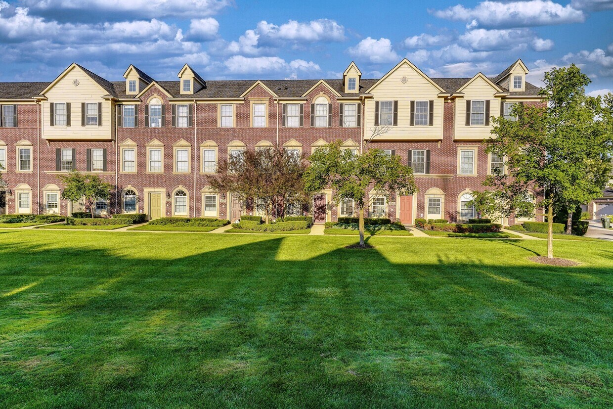 Foto principal - 45735 Graystone Ln