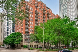 Building Photo - 1250 S Indiana Ave