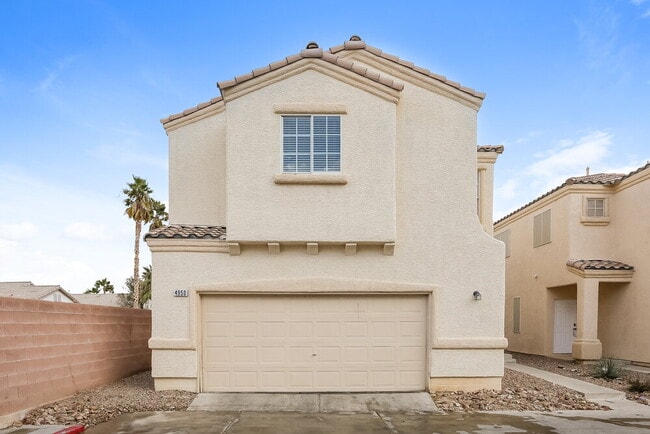 Building Photo - 4950 Attitude Ct