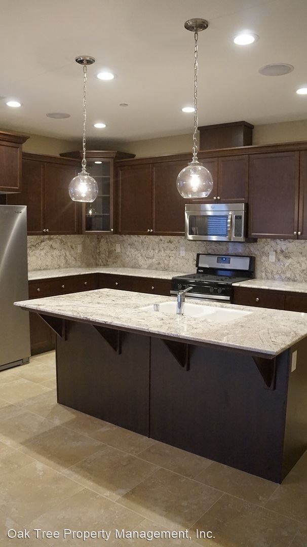Building Photo - 3 br, 3 bath House - 631 Cantera Avenue