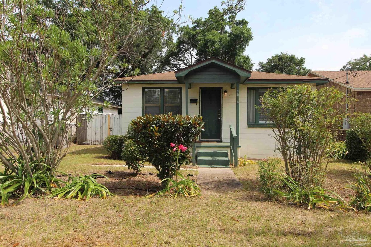 Foto principal - 1016 W Maxwell St
