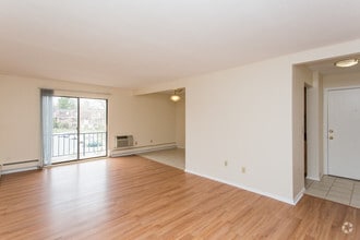 Interior Photo - Oak Ridge Village