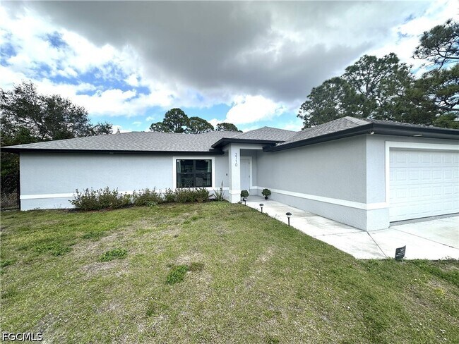 Foto del edificio - 3710 38th St SW