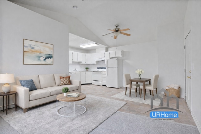 Foto del interior - Stunning 3-bed/2-bath apartments, close to public transit