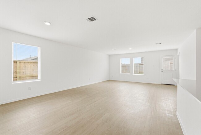 Foto del edificio - 17334 Glacier Frst Ln