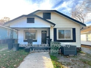 Building Photo - 613 Dr M.L.K. Jr. Way