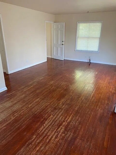 Living Room/Dining Room - 103 Vassar Ln