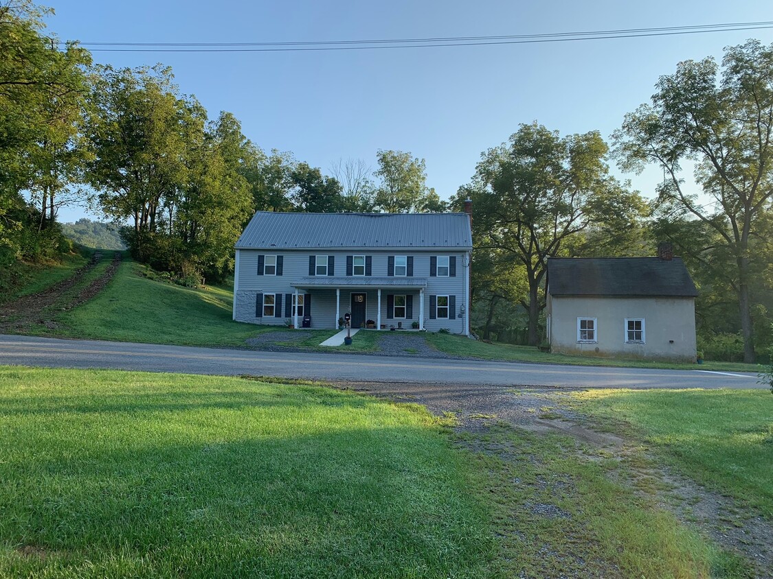 Primary Photo - 4211 Mill Creek Rd