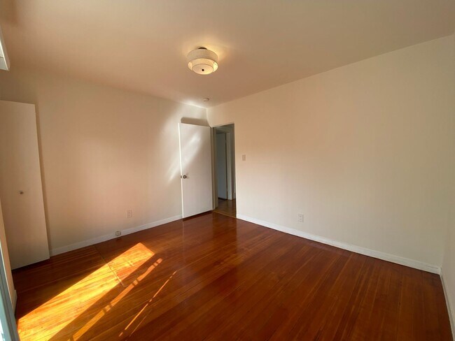 Foto del edificio - Rare Piedmont Home Rental with Brand New W...