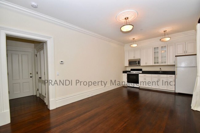 Building Photo - 49 Miller Ave