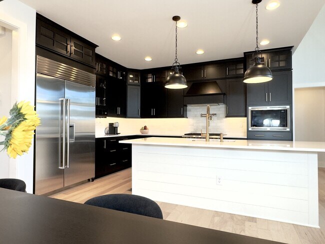 Building Photo - 11041 Little Five Loop, Glen Allen, VA 23059
