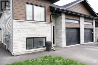 Building Photo - 228 Cypress St