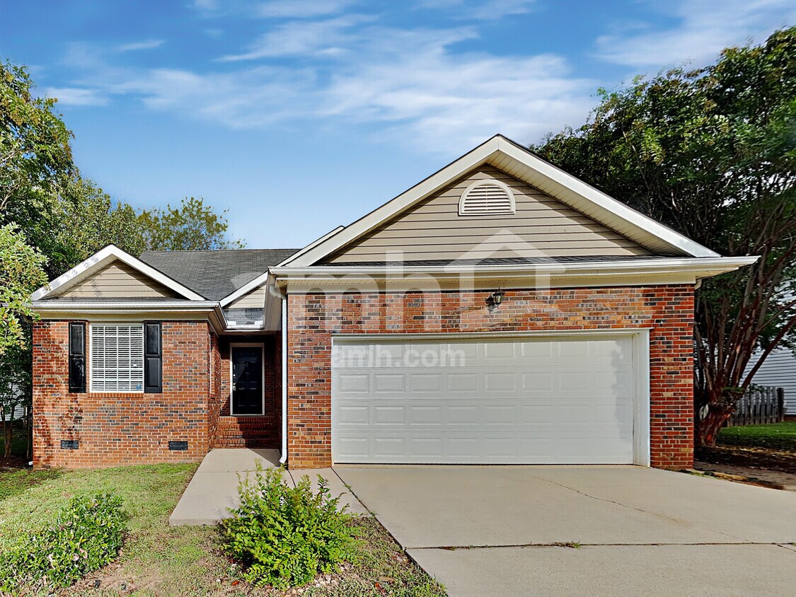 Foto principal - 6 Saddlemount Ln