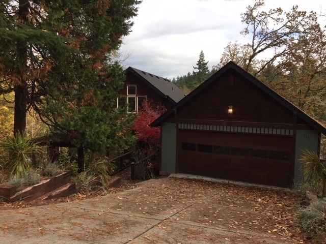 Primary Photo - One of a kind South Eugene home