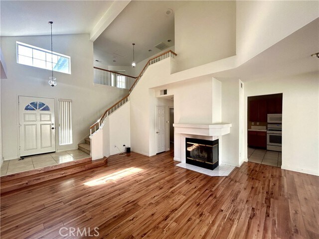 Building Photo - 864 Bramble Ln