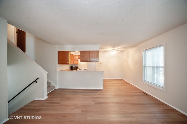 Building Photo - 1158 Inverrary Ln