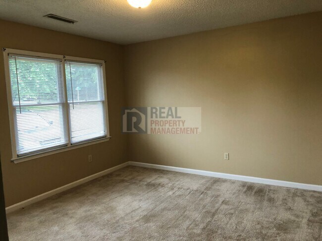 Foto del edificio - 1703 Tenth St.*