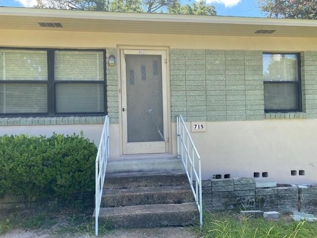 Foto del edificio - 715 N Gadsden St
