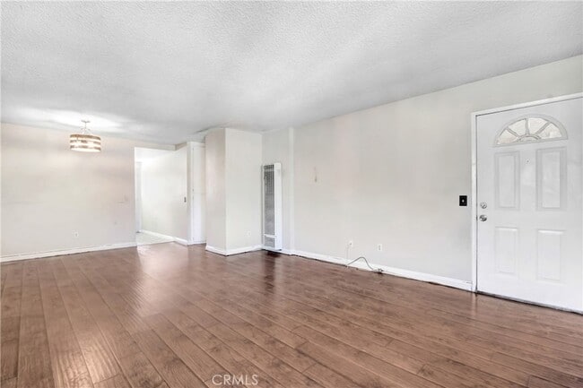 Building Photo - 8711 Lomita Dr