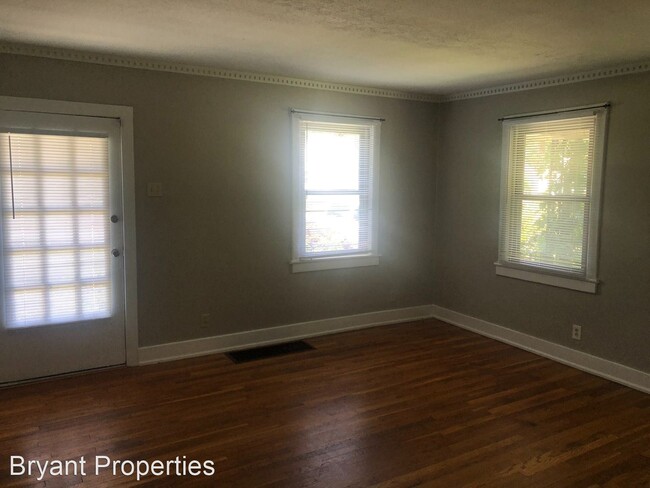 Building Photo - 2 br, 1 bath House - 250 Timmons St