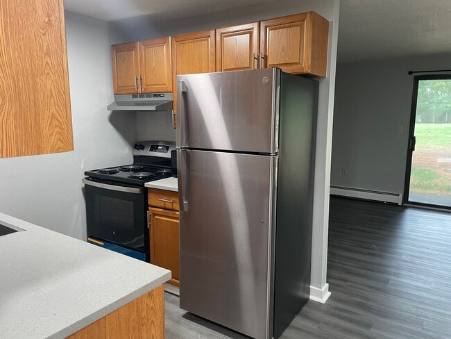 Stainless Steel Appliances - High Meadow