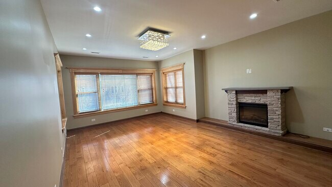 Foto del edificio - 5716 N Campbell Ave