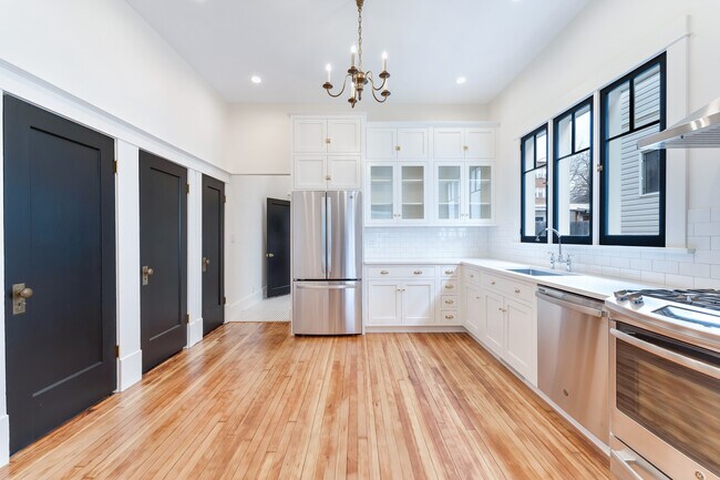 Foto del edificio - 731 E Linden Ave