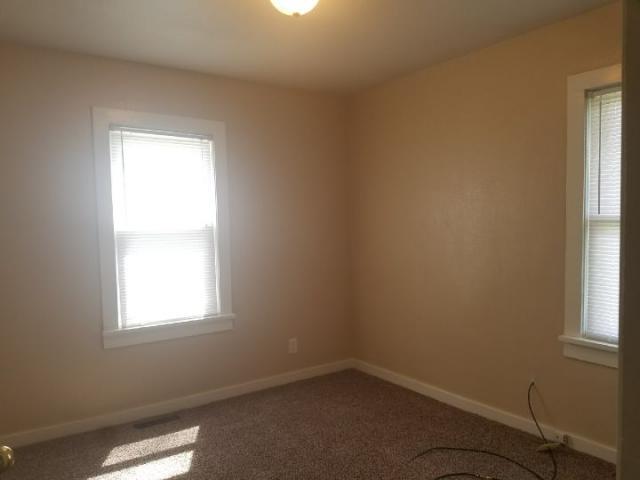 Building Photo - 3 bedroom in Billings MT 59101