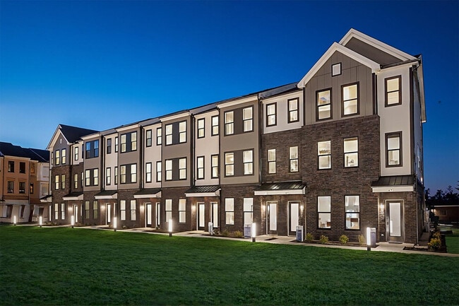 Building Photo - 117 Lyla Ln