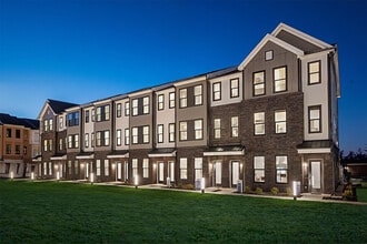 Building Photo - 117 Lyla Ln