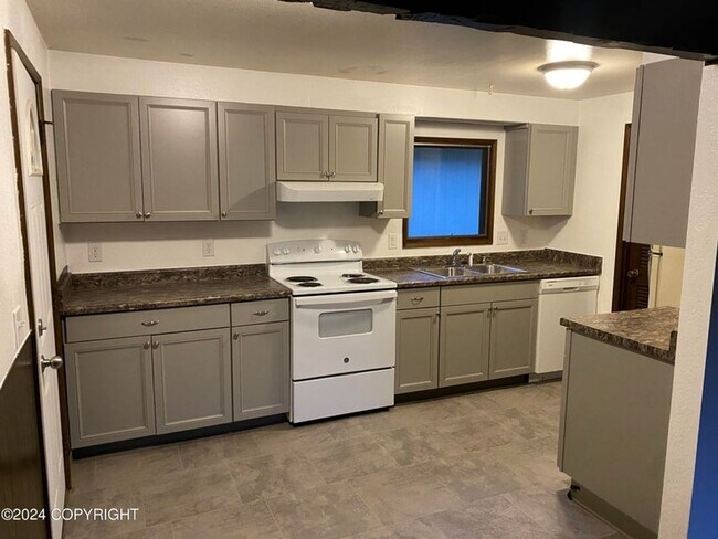 Foto del edificio - Heat Paid! East Anchorage 2 Bedroom with W...
