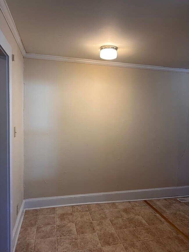 Foto del edificio - 310 E Granville St