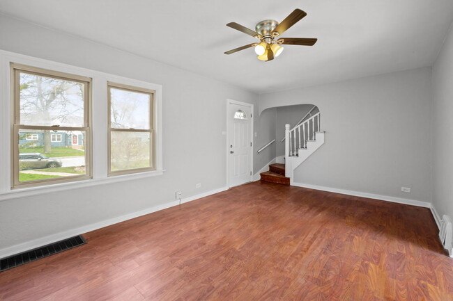 Building Photo - 3633 178th St