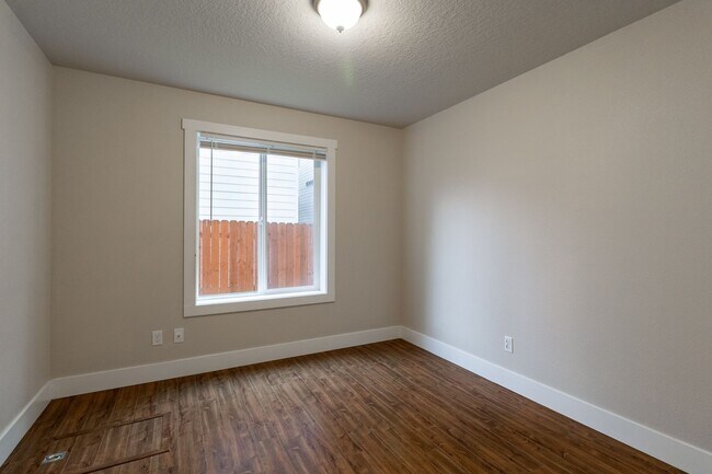 Foto del edificio - DOWNTOWN Vancouver -Newer 2 Bedroom 1 Bath...