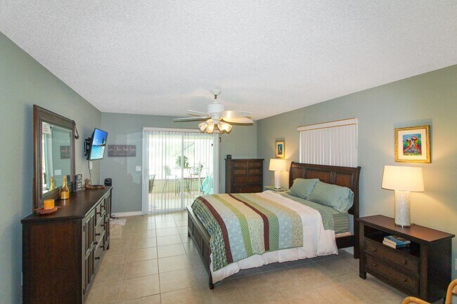 Foto del edificio - 3305 Meadow Run Cir