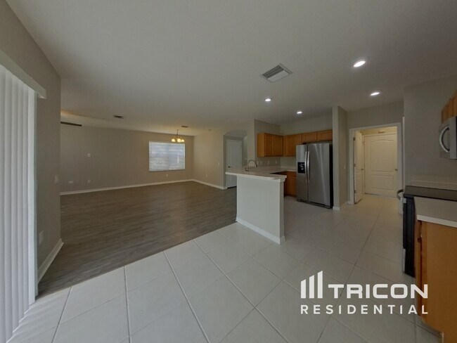 Foto del edificio - 15412 Shoal Haven Pl
