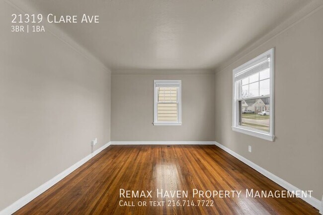 Building Photo - 21319 Clare Ave, Maple Heights - Recently ...