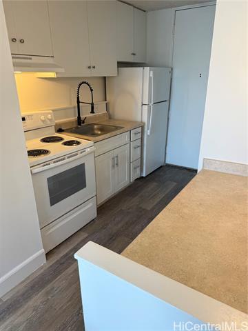 Building Photo - 1112 Kinau St