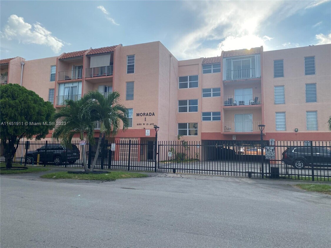 6190 W 19th Ave Unit 206, Hialeah, FL 33012 Condo for Rent in Hialeah